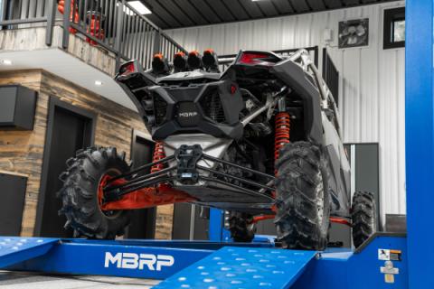 17-Up Can-Am Maverick Dual-Out Active Exhaust MBRP