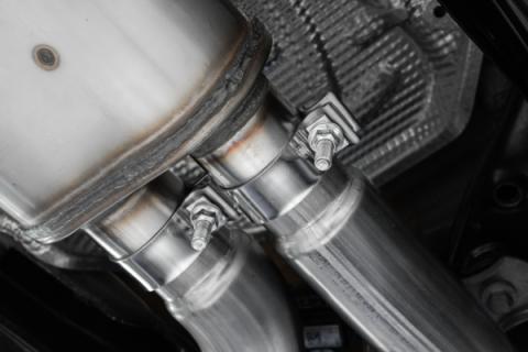 2022-Up Volkswagen Golf R MK8 T304 Stainless Steel 3 Inch Cat-Back 2.5 Inch Quad Rear Exit with Carbon Fiber Tips Active Exhaust MBRP