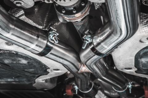 2018-Up Dodge Durango SRT SRT Hellcat 6.2L/6.4L Armor Pro T304 Stainless Steel 3 Inch Cat-Back Dual Rear Exit with Carbon Fiber Tips MBRP