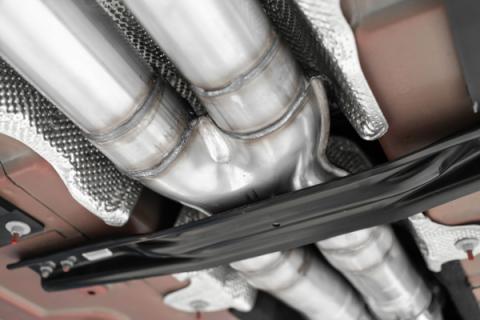 T304 Stainless Steel 3.0 Inch Cat-Back Dual Rear Race Profile with Dual Carbon Fiber Tips 15-23 Dodge Charger MBRP