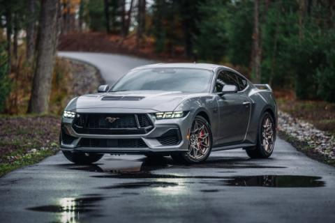 24-Up Ford Mustang GT 5.0L, Armor Pro T304 Stainless Steel 3 Inch Cat-Back Dual Split Rear with Quad Carbon Fiber Tips, Race Profile MBRP