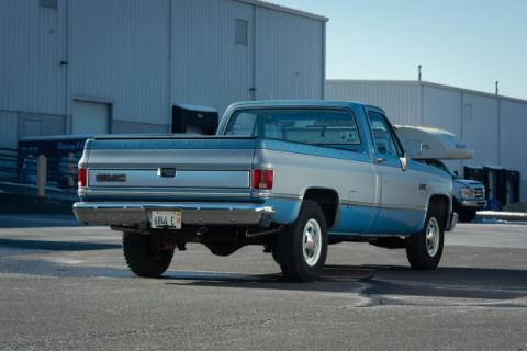 1975-1987 GM C15 Truck 2.5 Inch Crossmember Back With X-Pipe Exhaust System Includes Catalytic Converters 409 Stainless No Mufflers Pypes Performance Exhaust