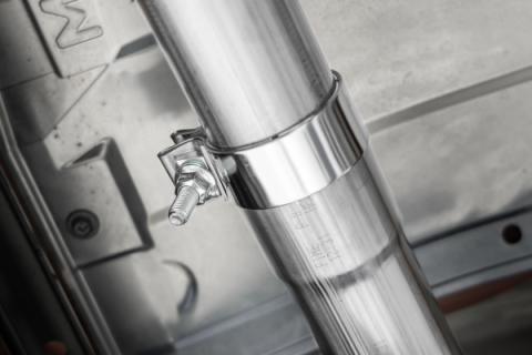 22-Up Subaru BRZ /Toyota GR86 2.4L T304 Stainless Steel 2.5 Inch Axle-Back Dual Split Rear with Carbon Fiber Tips MBRP