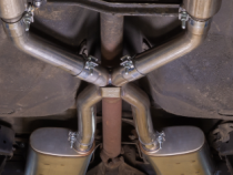 Exhaust X-Pipe Kit Intermediate Pipe 2.5 in Crossover Incl Special Angled Rear Legs Natural 409 Stainless Steel Pypes Exhaust