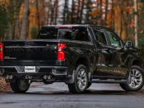 3.0 inch Cat-Back 2.5 inch Dual Split Rear Quad Carbon Fiber Tips 4.0 inch OD Dual Out 19-up Silverado/Sierra 1500 MBRP